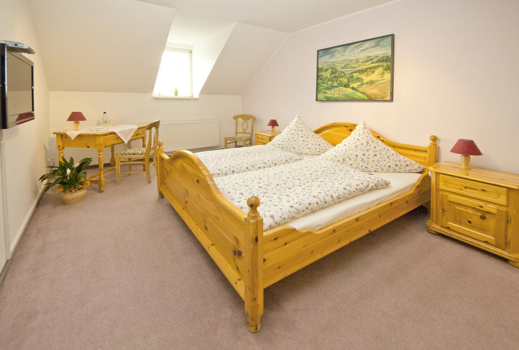 Hotel Garni Am Klostermarkt Plauen Quarto foto
